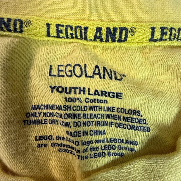LEGOLAND Classic Yellow Graphic Logo T-Shirt Youth Large 100% Cotton - Picture 3 of 4